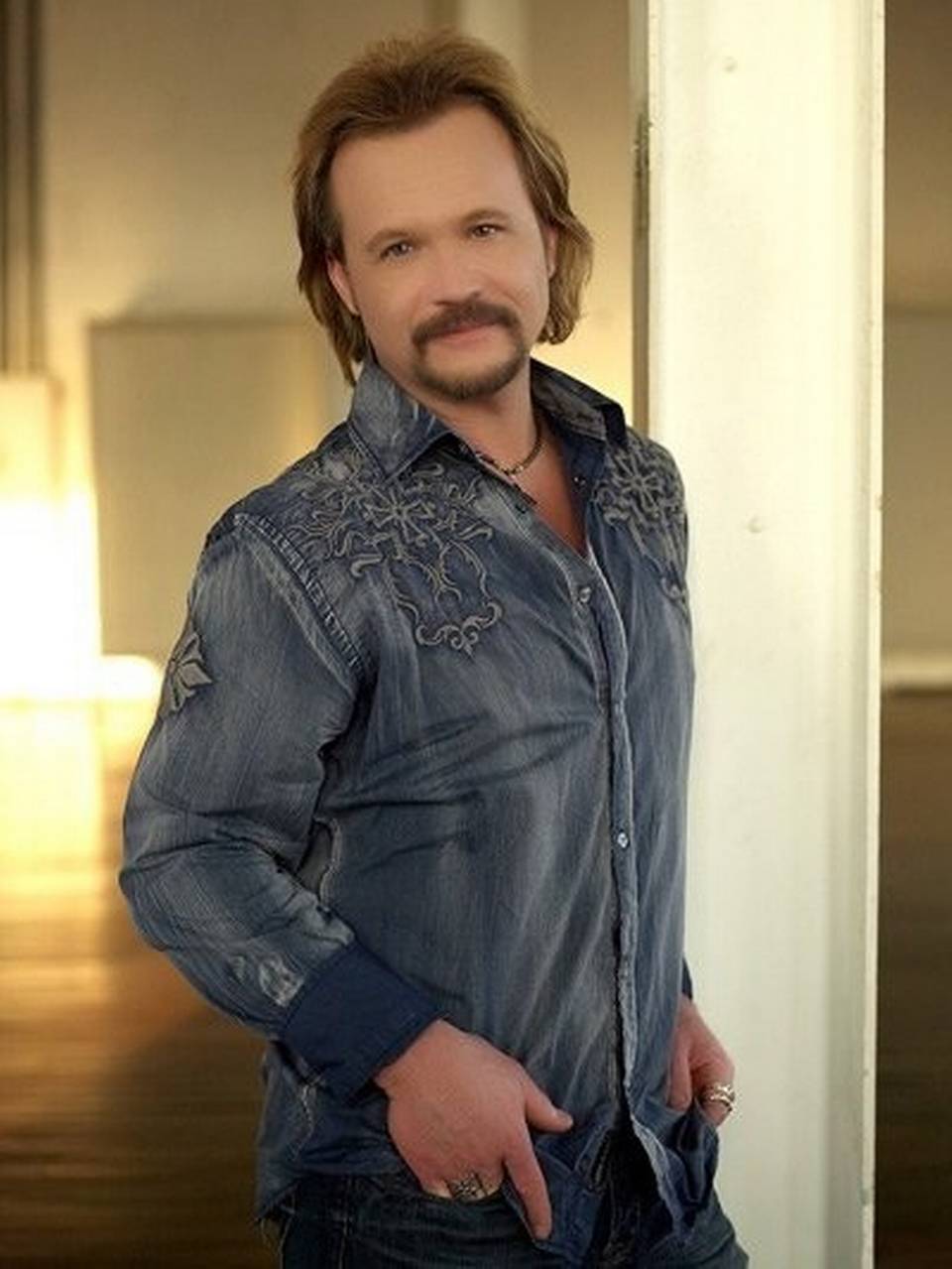 Image of Travis Tritt
